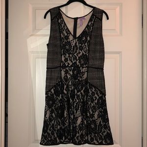 Alya Francesca’s Black Lace Dress